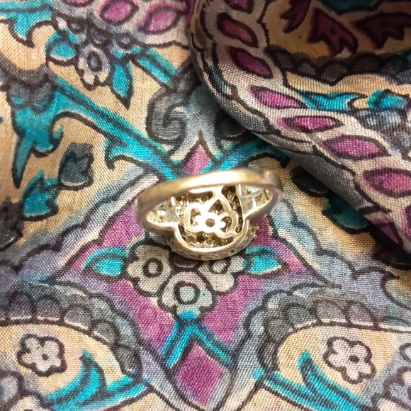 Hello Kitty ring *very rare* - Picture 3 of 4